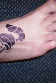 脚背卡通水墨猫纹身图案