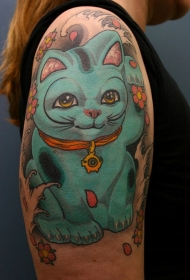 大臂奇妙的五彩可爱招财猫纹身图案