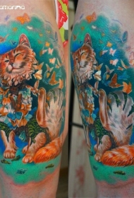 大腿可爱的插画风格的猫和蝴蝶纹身图案