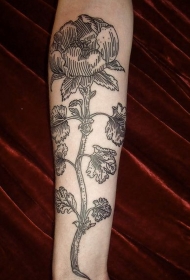 手臂简单的黑色线条花卉纹身图案