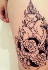 大腿old school黑白各种猫和花朵纹身图案