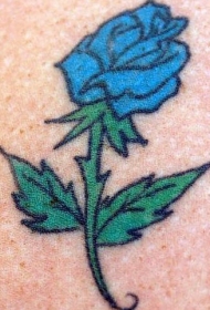 蓝色卡通玫瑰纹身图案