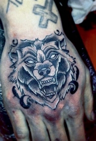 手背简单设计的黑灰邪恶怪物狼纹身图案