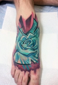 脚背蓝色玫瑰纹身图案
