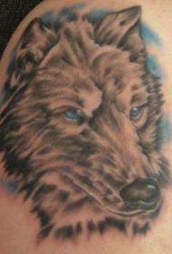 灰色的狼头与蓝色眼睛纹身图案