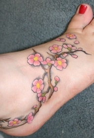 脚背中国风樱花纹身图案
