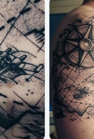 大臂有趣的黑灰世界地图与指南针纹身图案