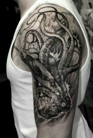 大臂雕刻风格黑色恐怖章鱼纹身图案