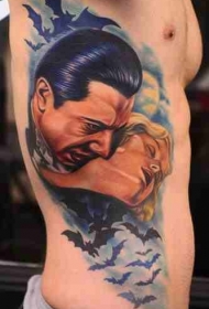 男性侧肋恐怖电影吸血鬼肖像纹身图案