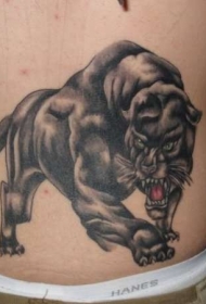 愤怒的黑豹腹部纹身图案