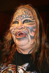 脸部豹纹设计纹身图案