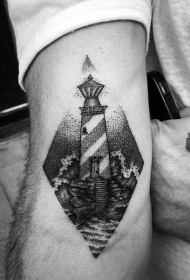 手臂点刺风格黑色灯塔和海浪纹身图案