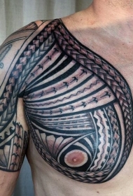 胸部好看的波利尼西亚图腾纹身图案