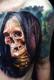 胸部写实的彩色骷髅骨架与遮光罩纹身图案