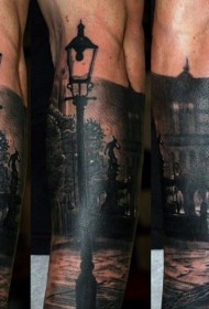 小臂非常逼真的黑色城市道路纹身图案
