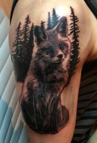 大臂花卉狐狸与黑暗森林纹身图案