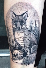 小臂黑色点刺小椭圆形与狐狸和骷髅纹身图案