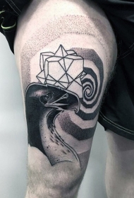 大腿黑色传统催眠图与鹰头和几何图形纹身图案