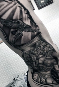 侧肋神秘的黑色飞行天使纹身图案