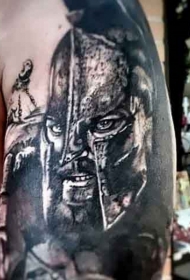 手臂黑白斯巴达国王肖像个性纹身图案