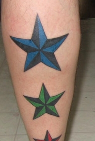 小腿彩色五角星纹身图案