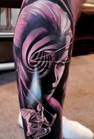 小腿惊人的黑灰催眠女人肖像纹身图案