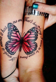 情侣小臂分开的蝴蝶纹身图案