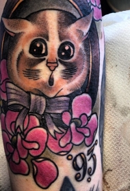 可爱的彩色插图风格猫与花朵纹身图案