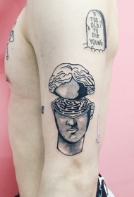手臂超现实主义人头大脑纹身图案