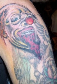 大臂僵尸小丑纹身图案