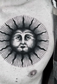 胸部部落风格黑色太阳纹身图案