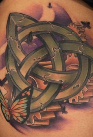 美妙的凯尔特结与蝴蝶齿轮纹身图案