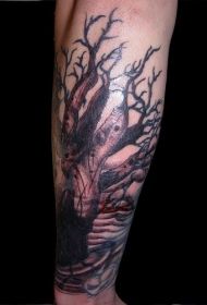 神秘的怪物树手臂纹身图案
