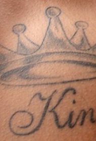 国王的皇冠黑色纹身图案