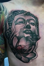 胸部雕刻风格如来佛祖雕像和莲花纹身图案