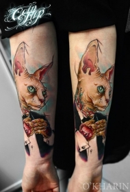 手臂穿西装的猫纹身图案
