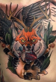 胸部彩色邪恶狐狸与心脏骷髅乌鸦纹身图案