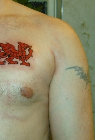 红色的威尔士龙胸部纹身图案