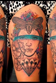 old school彩色女人与蝴蝶和花卉纹身图案