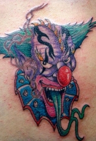 鲜艳的怪异小丑纹身图案