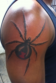 大臂黑色蜘蛛纹身图案