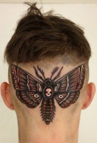 头部彩色蝴蝶与骷髅纹身图案