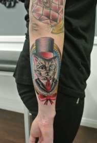 手臂卡通老猫绅士纹身图案