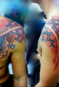 肩部彩色几何组合花纹个性纹身图案