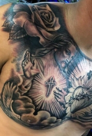 胸部黑灰风格宗教主题玫瑰耶稣纹身图案