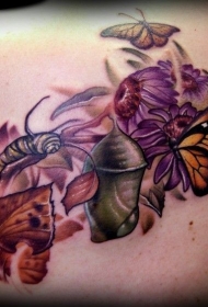 蝴蝶树叶花朵纹身图案