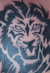 黑色狮子头纹身图案