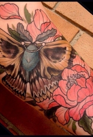 奇妙的彩色蝴蝶和花朵纹身图案