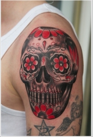 墨西哥黑色与红色骷髅纹身图案
