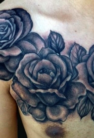 胸部三朵好看的玫瑰纹身图案
